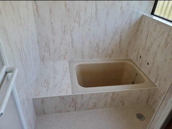 木更津市の戸建の浴室リニューアル工事をさせていただきました。